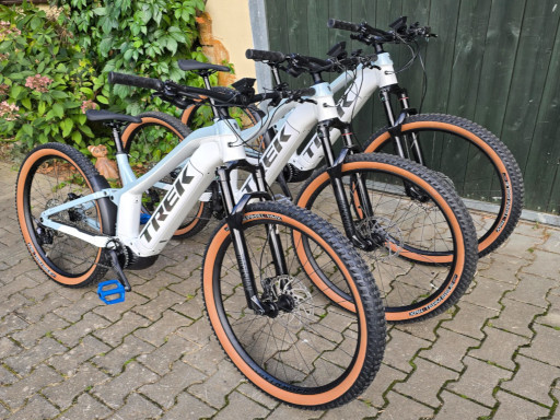 Půjčovna elektrokol Nová Kubice - Elektrokolo - z boku